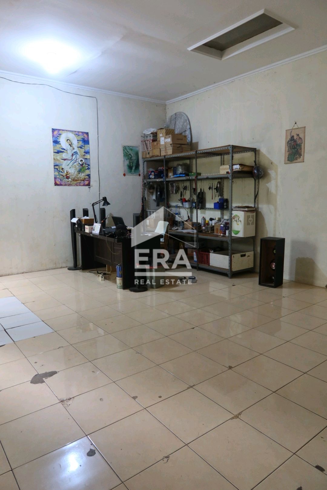 interior 6