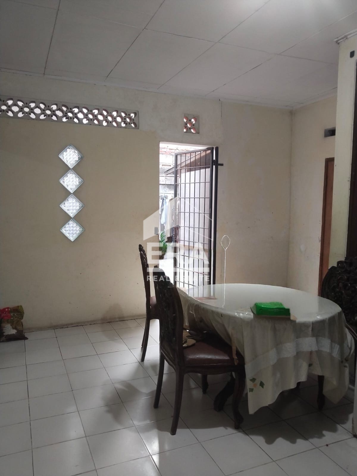 interior 3