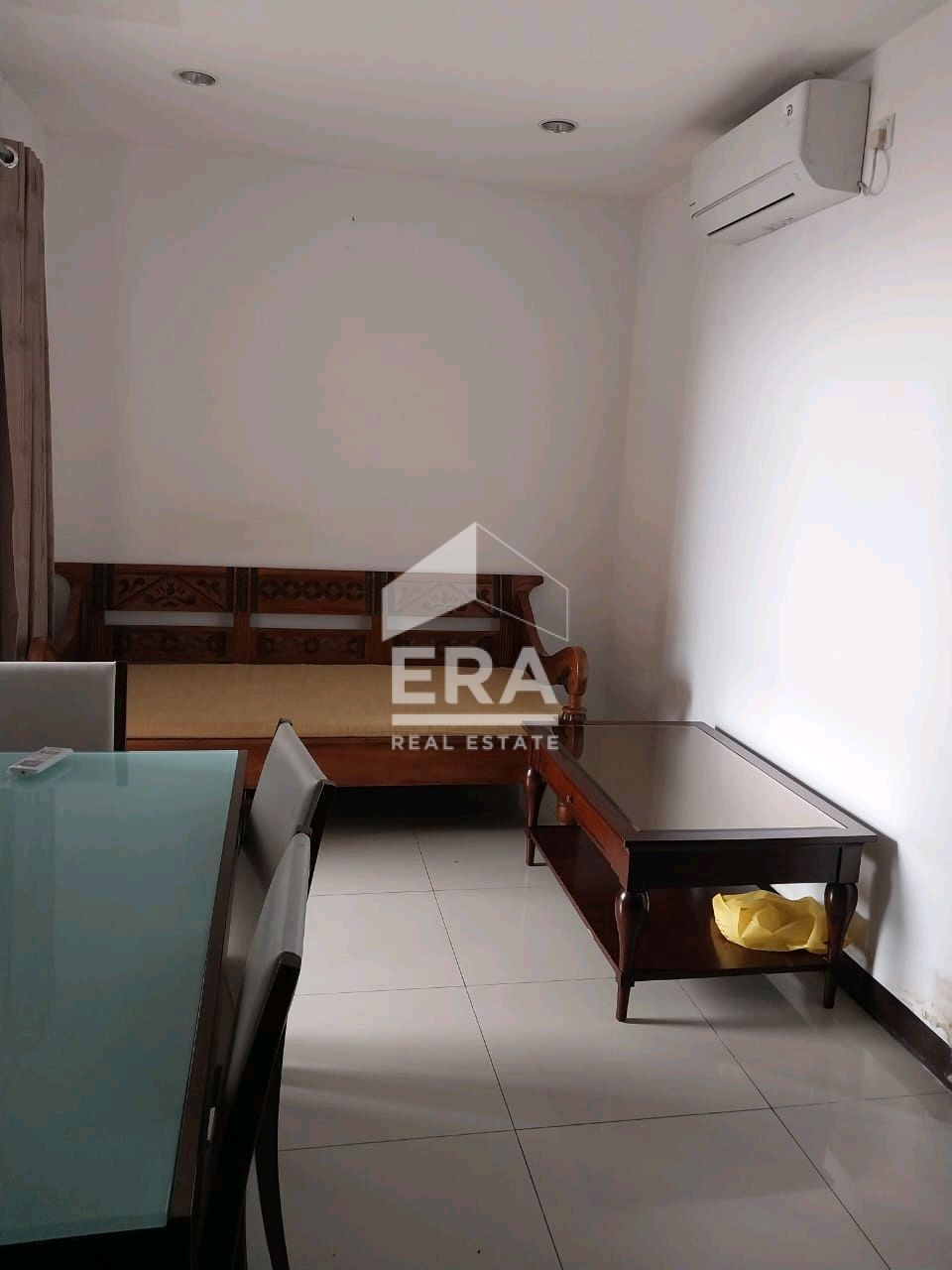 interior 2