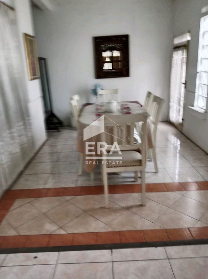 interior 6