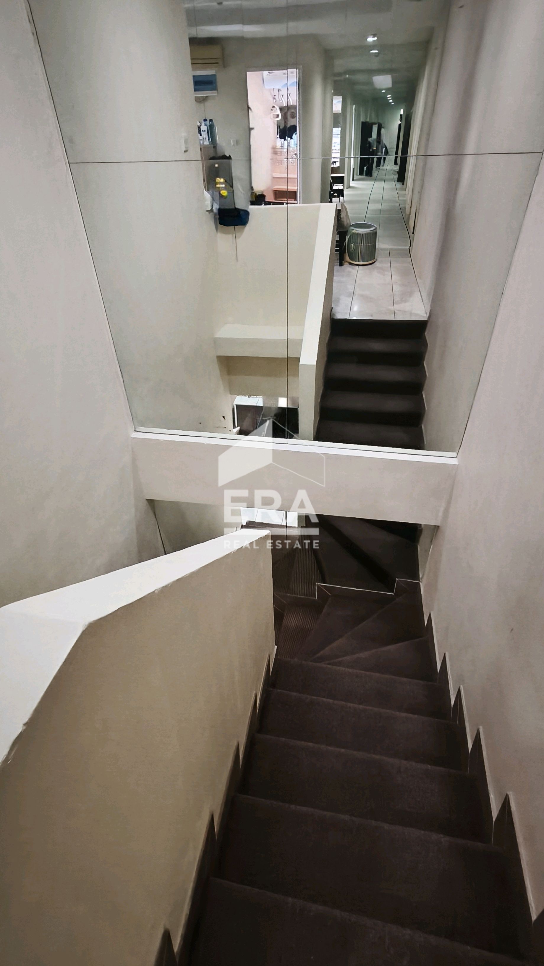 interior 9