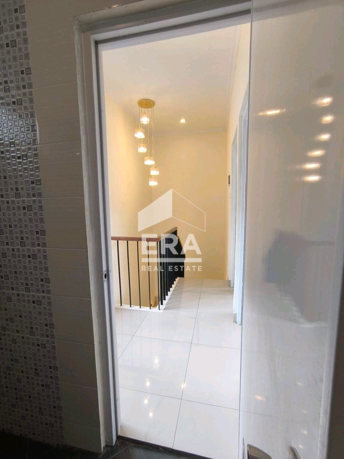 interior 4