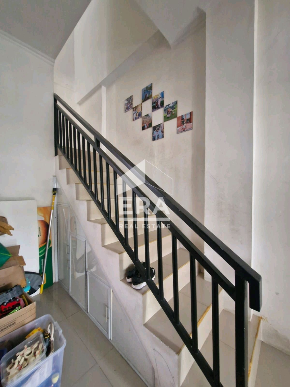 interior 9