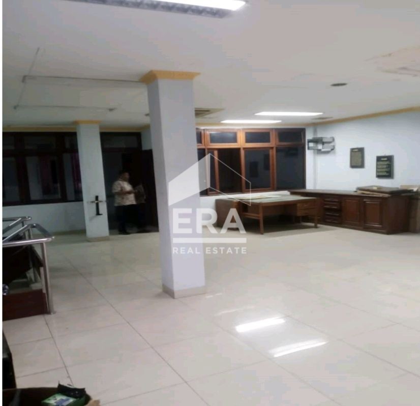 interior 2