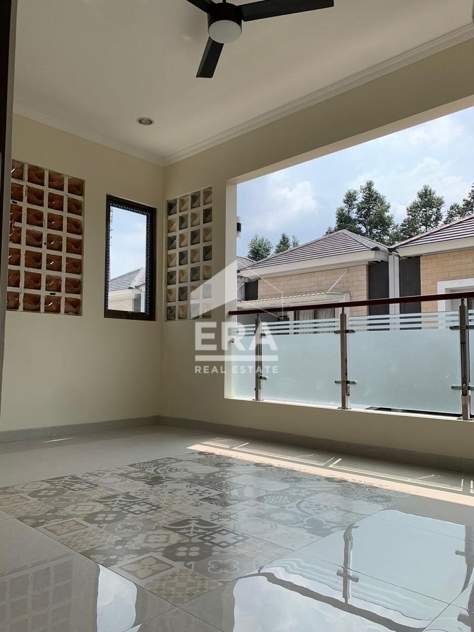 interior 4