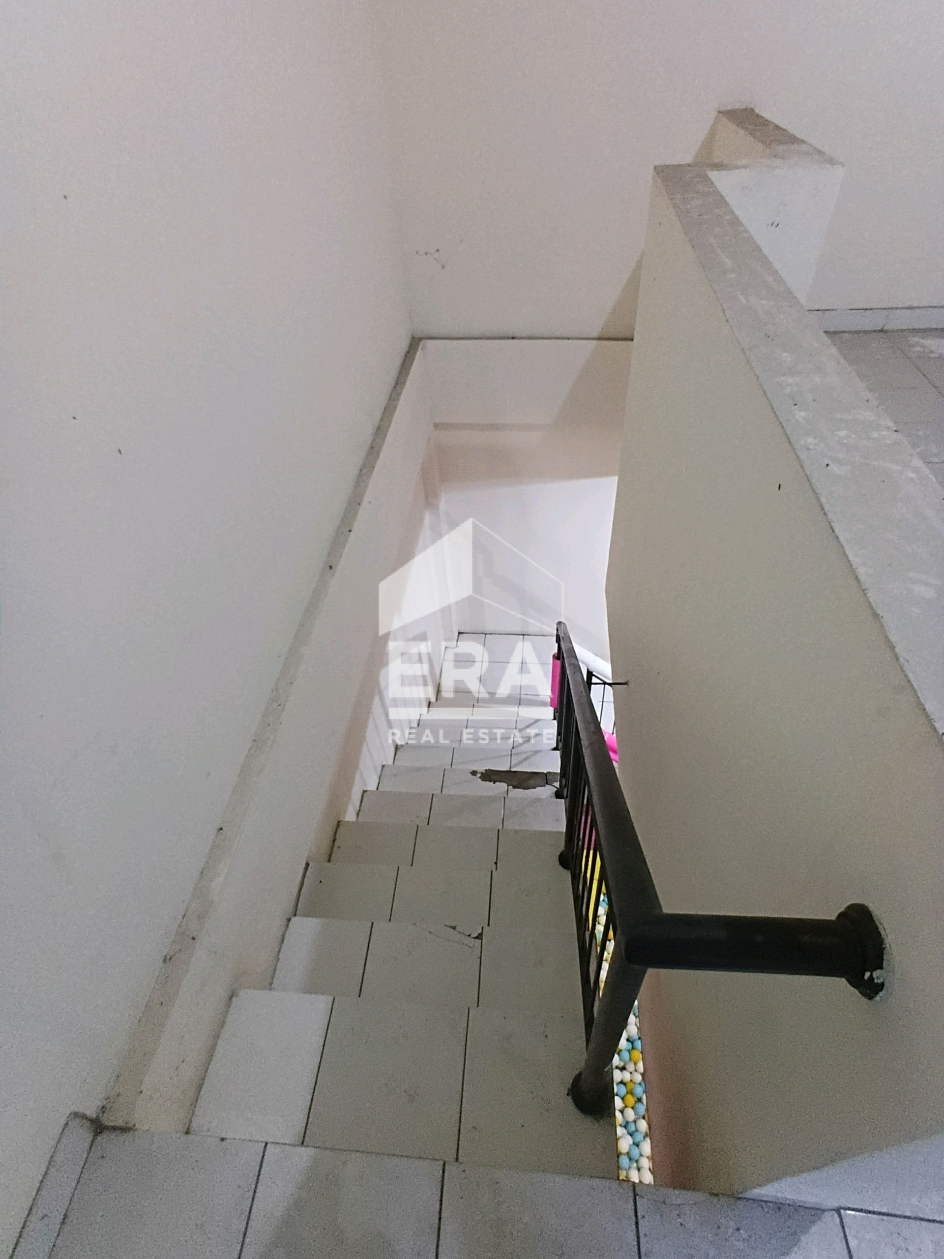 interior 4