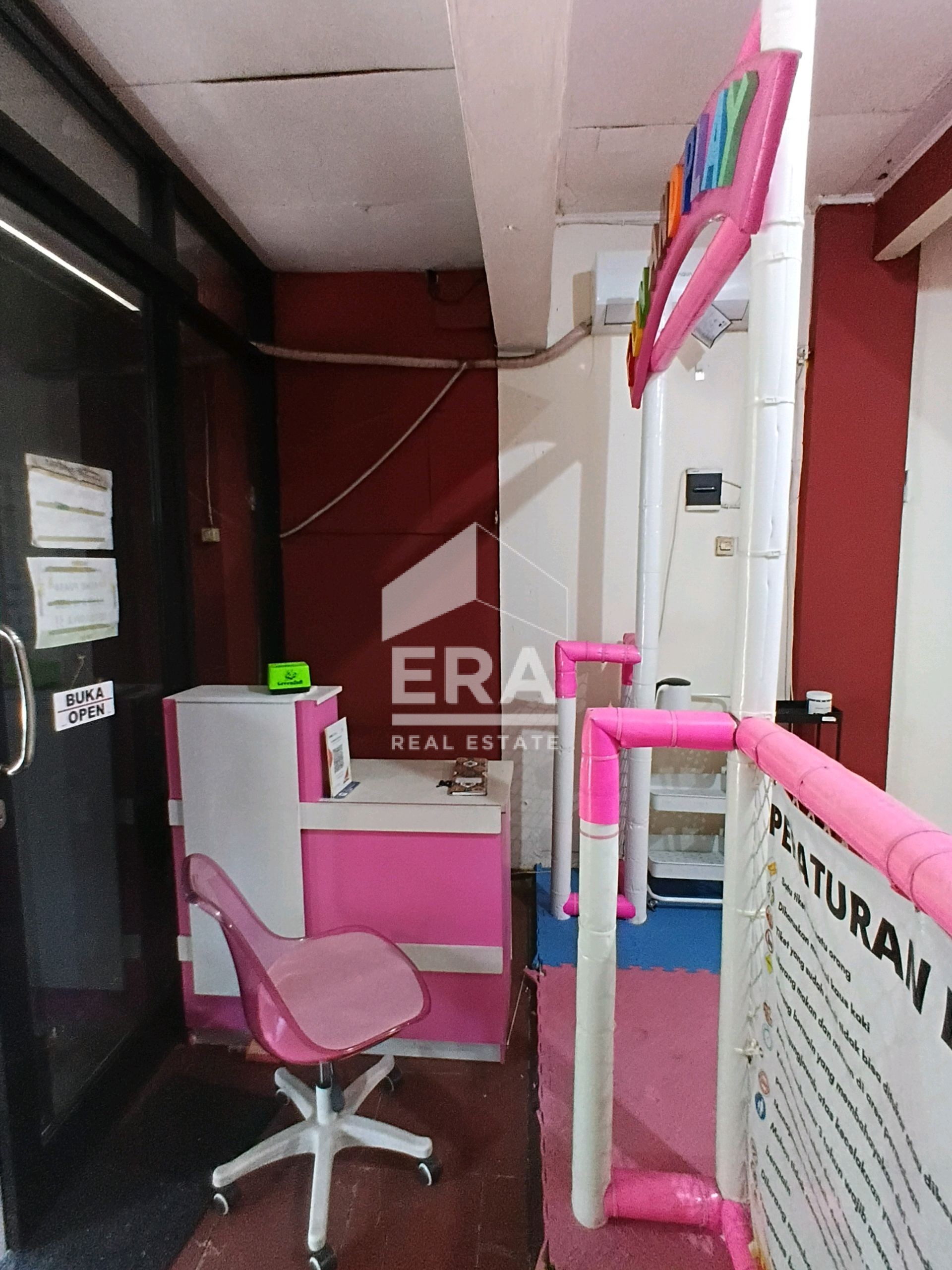 interior 7