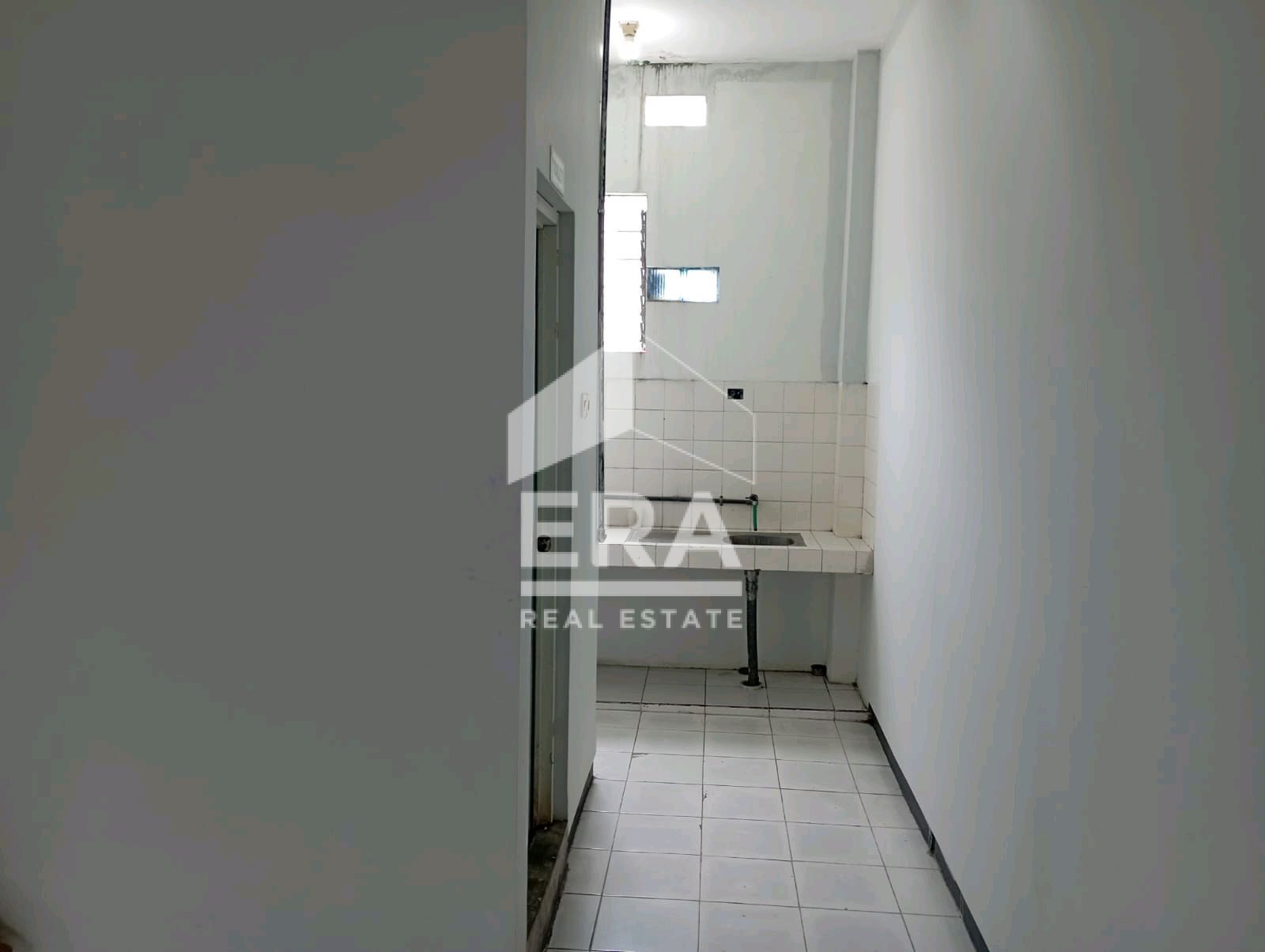 interior 6