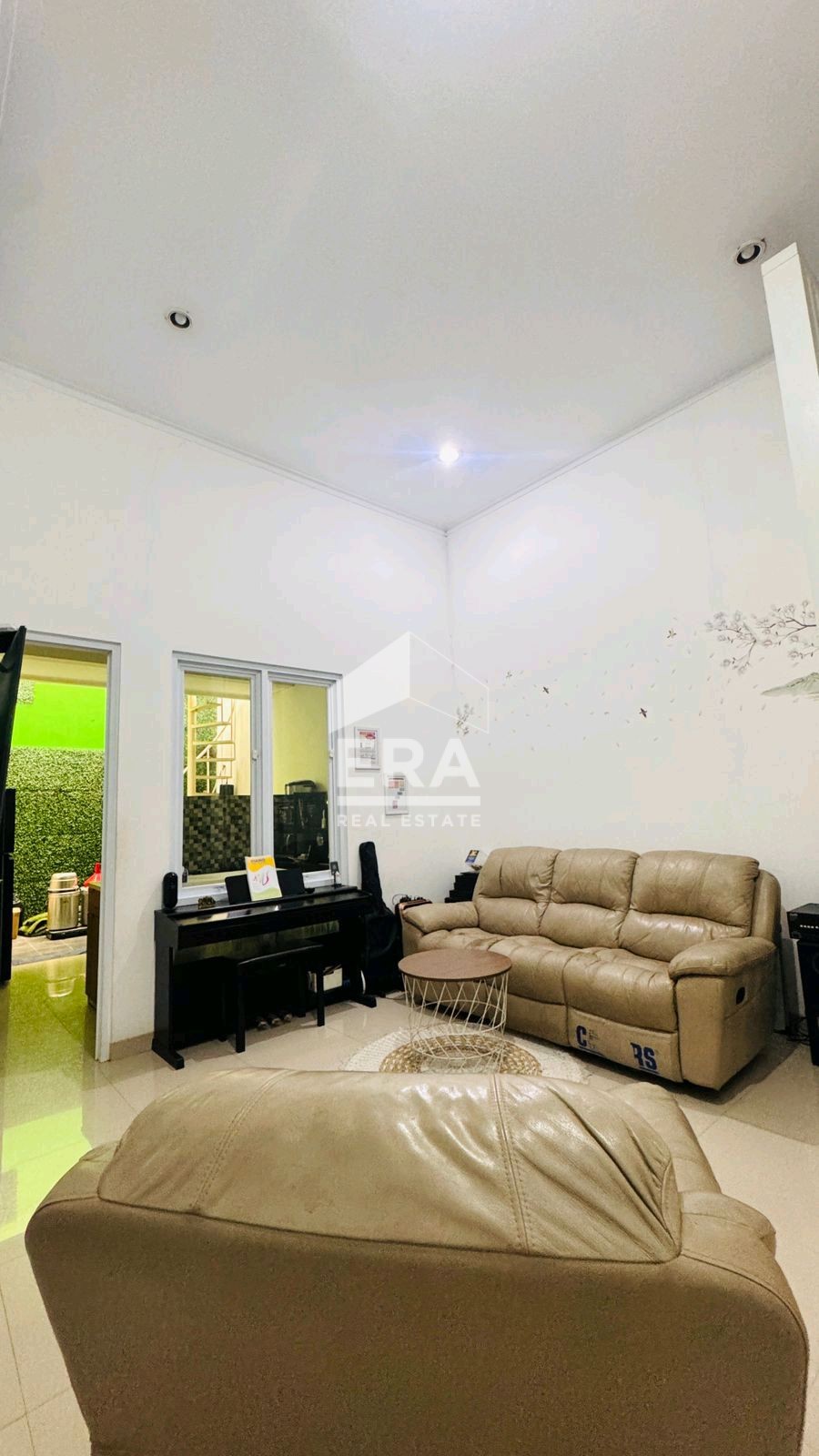 interior 3