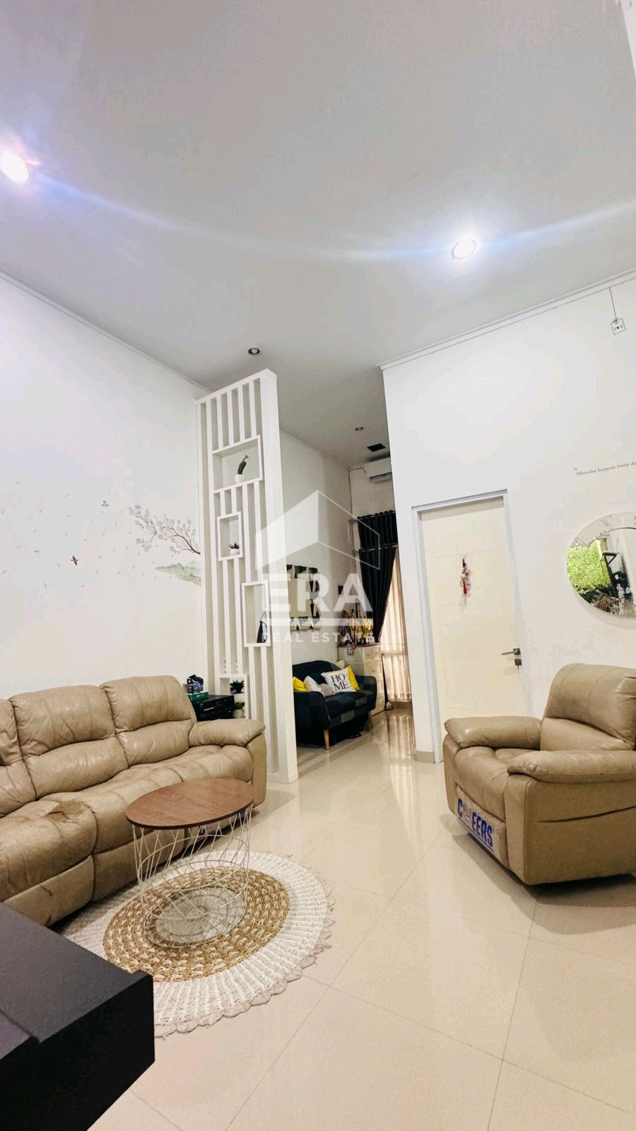 interior 2