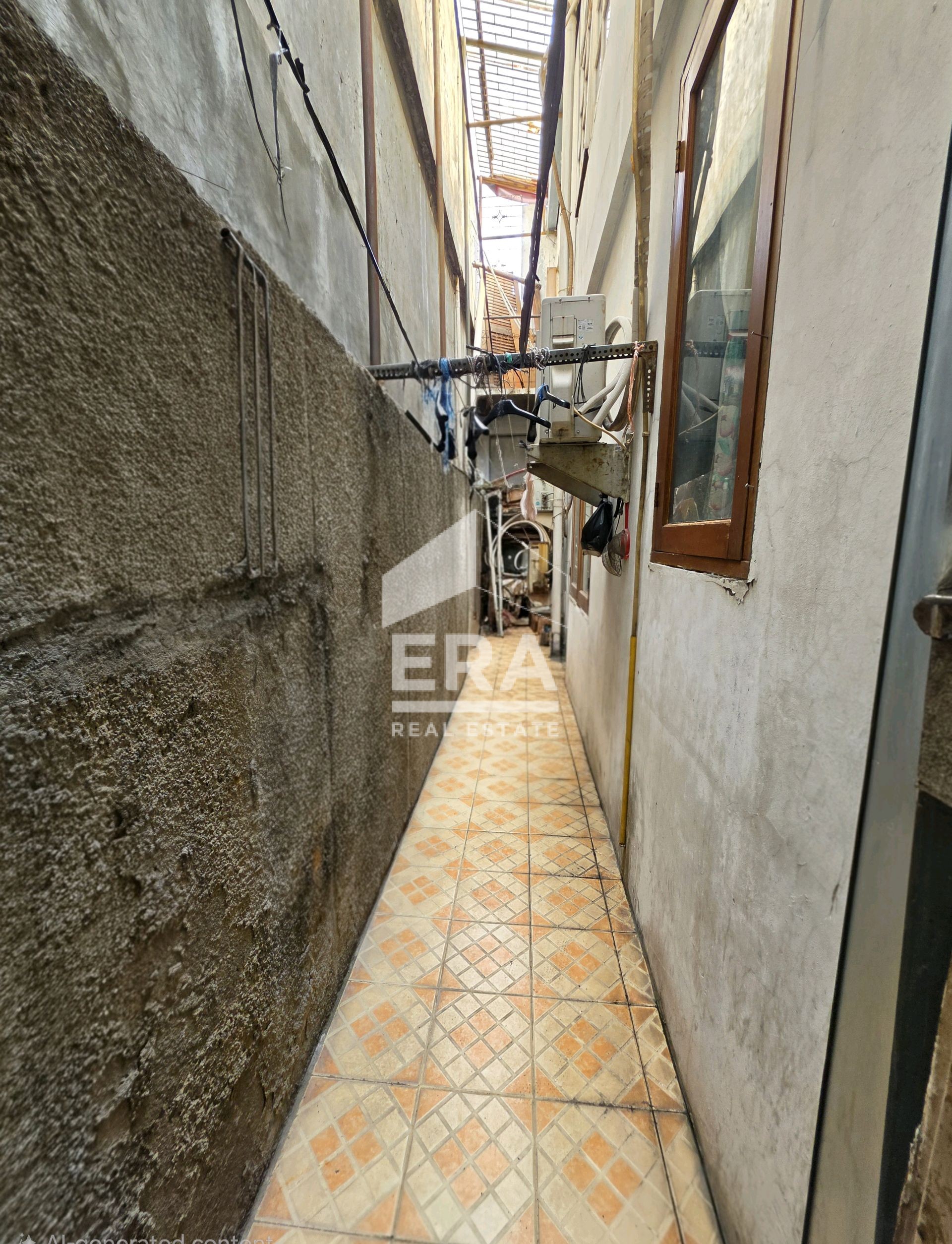 interior 10