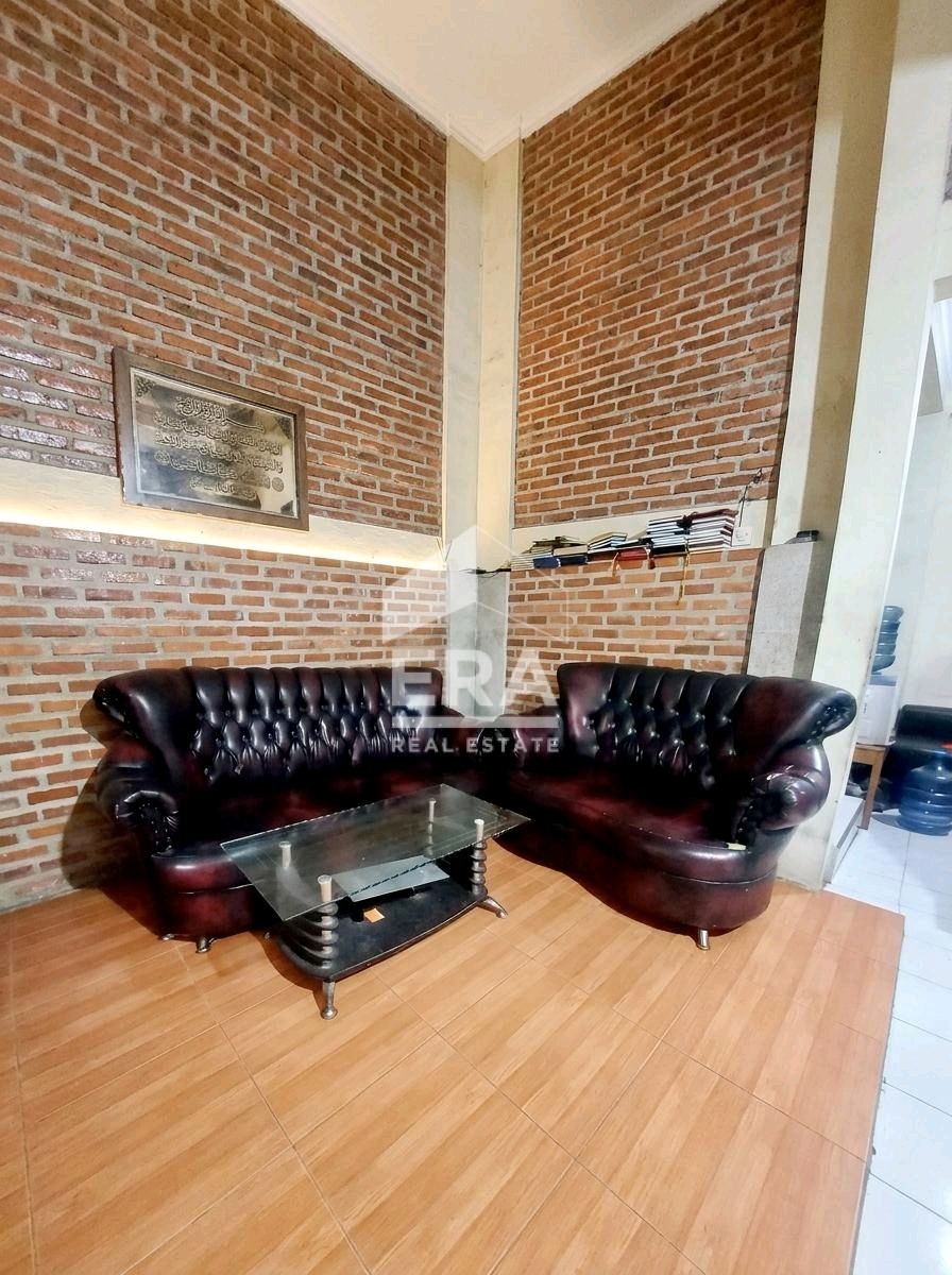 interior 4