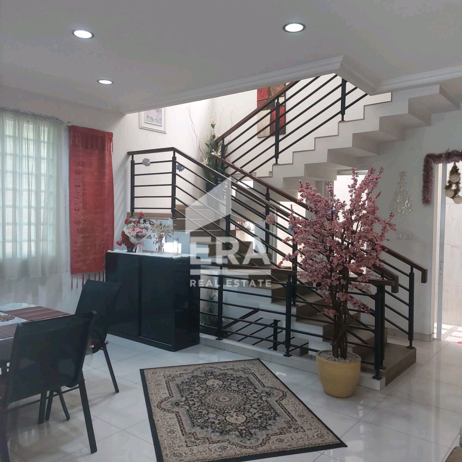 interior 3