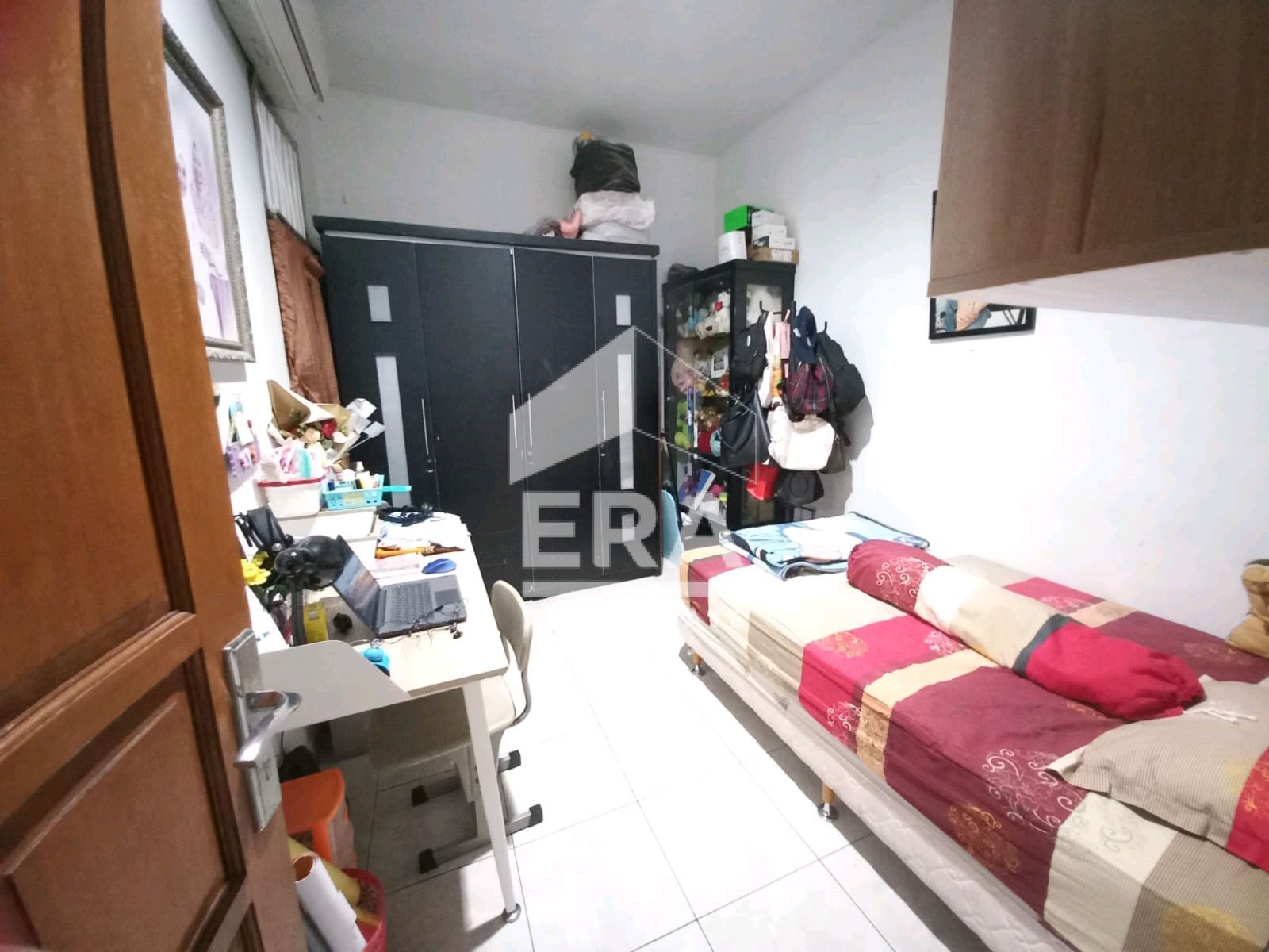 interior 2