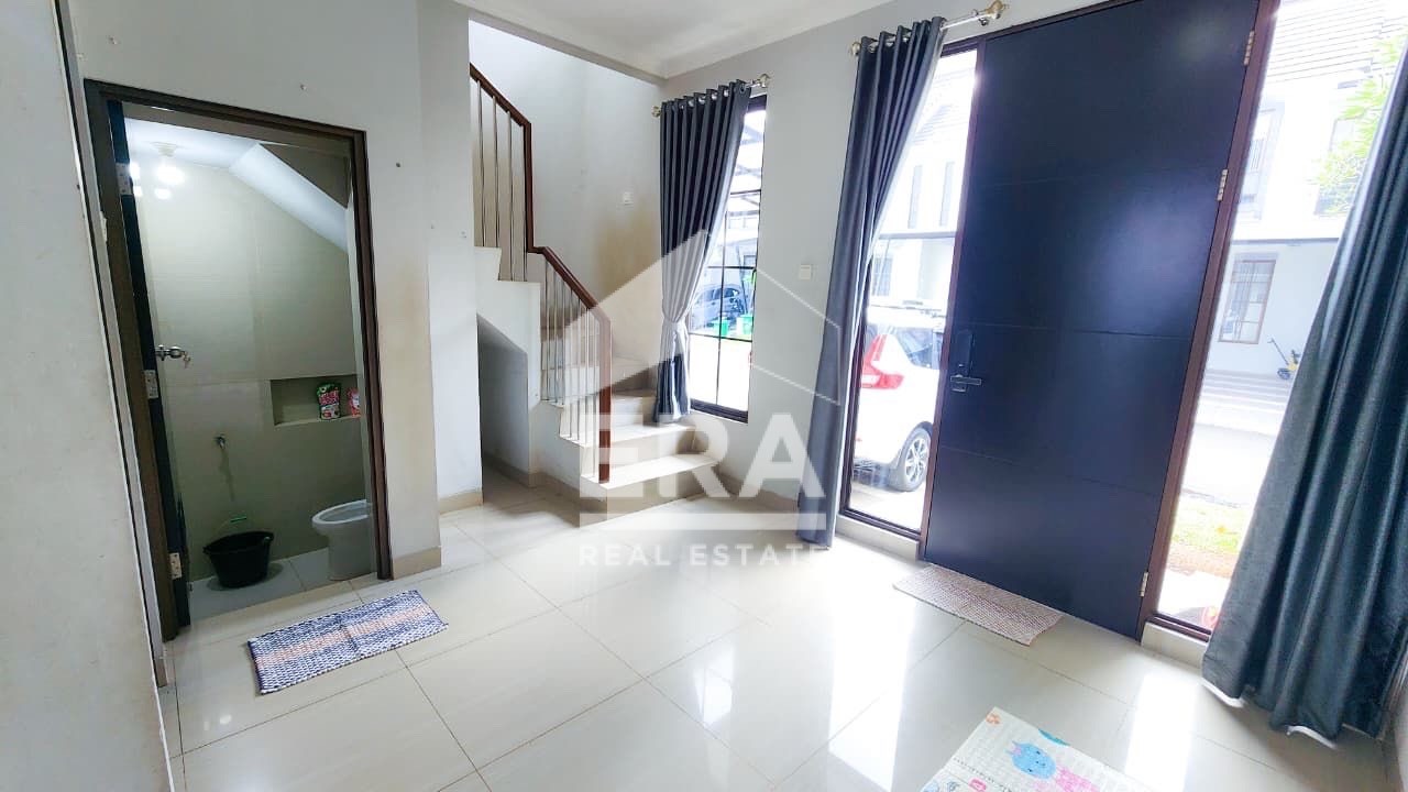 interior 2