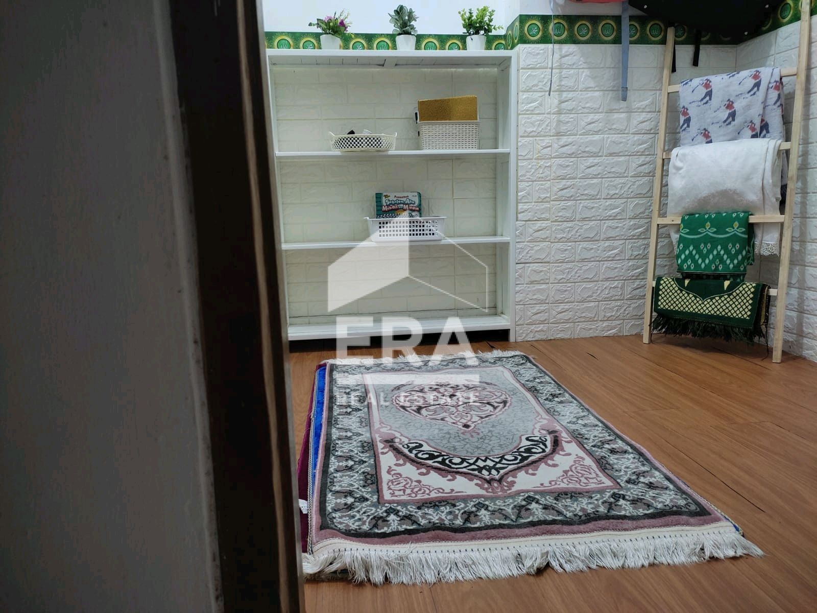 interior 7