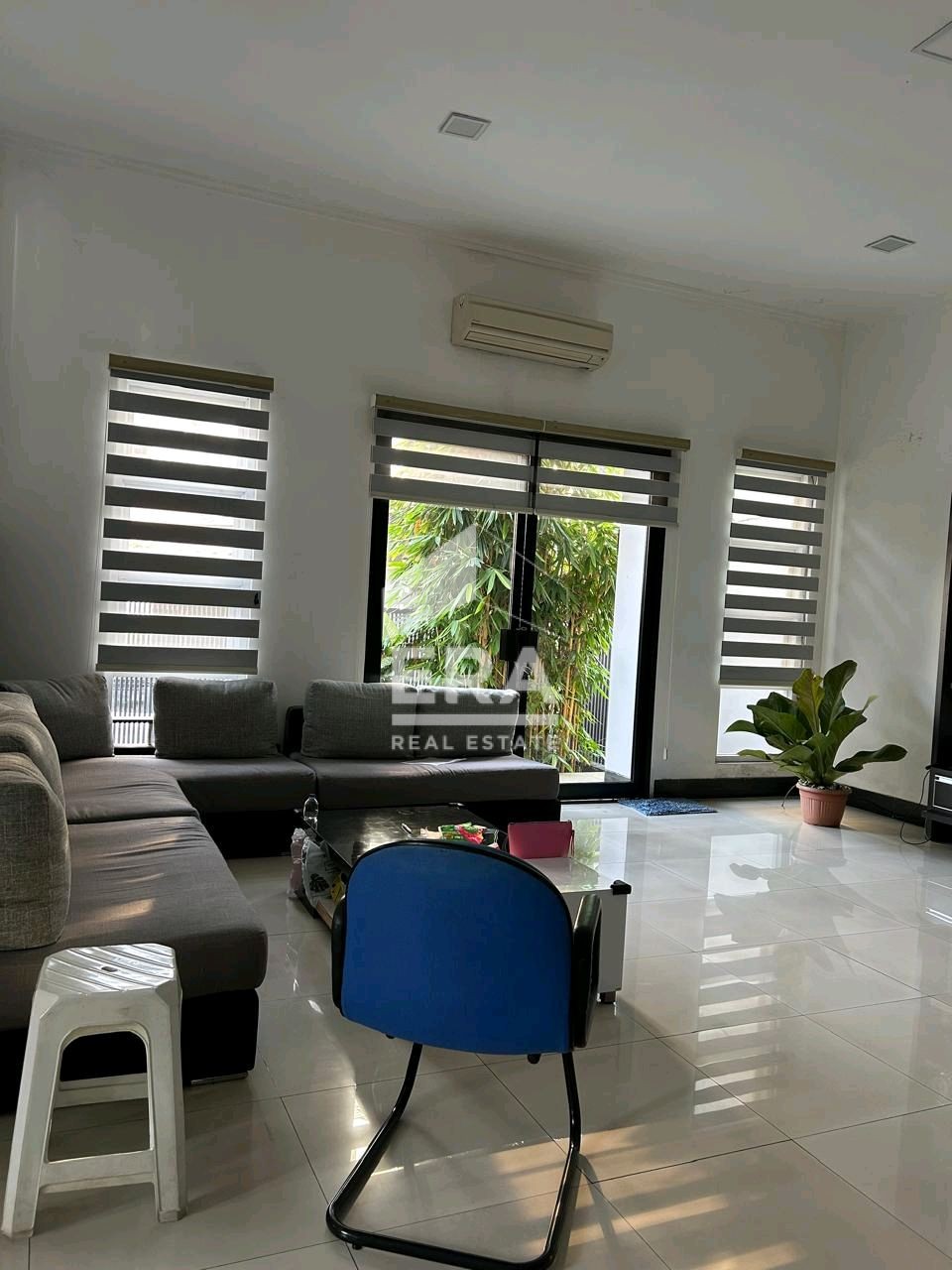 interior 5