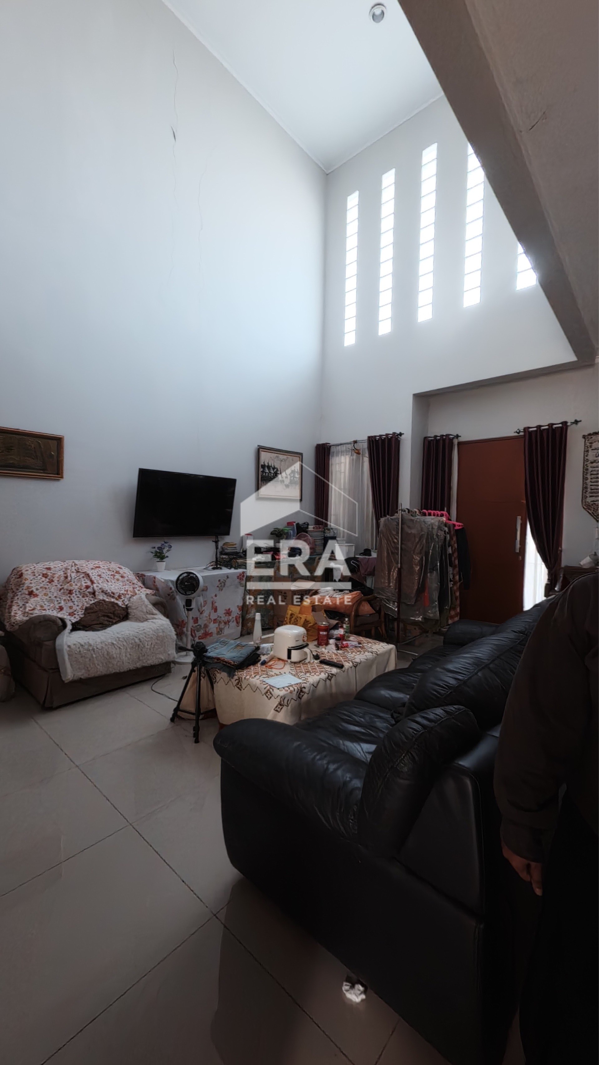interior 2