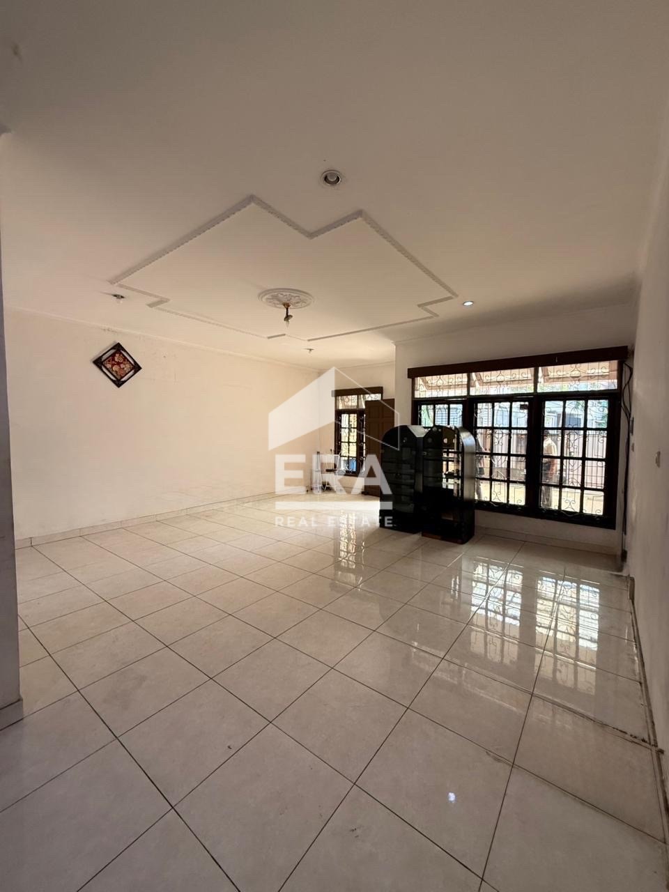 interior 6