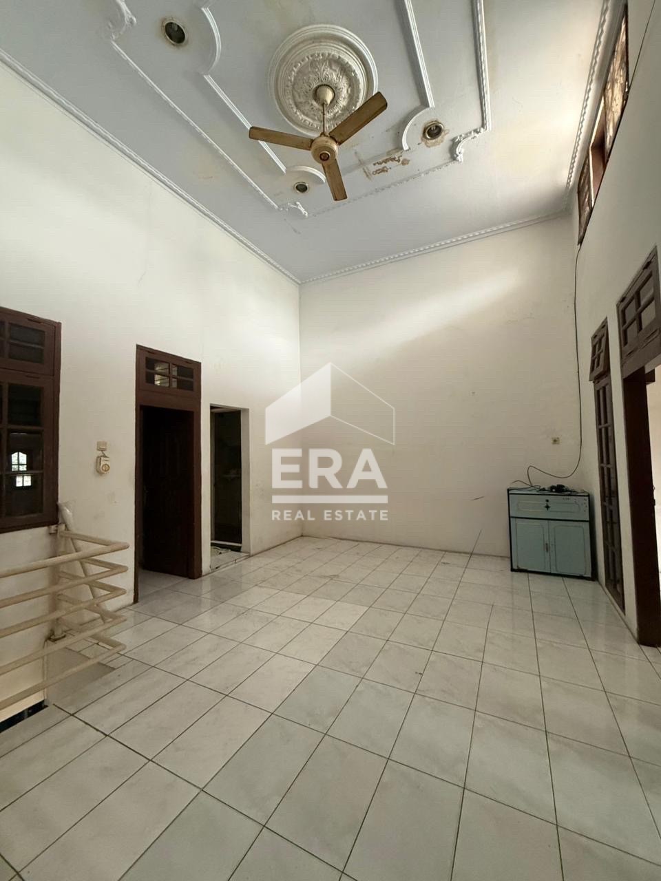 interior 2