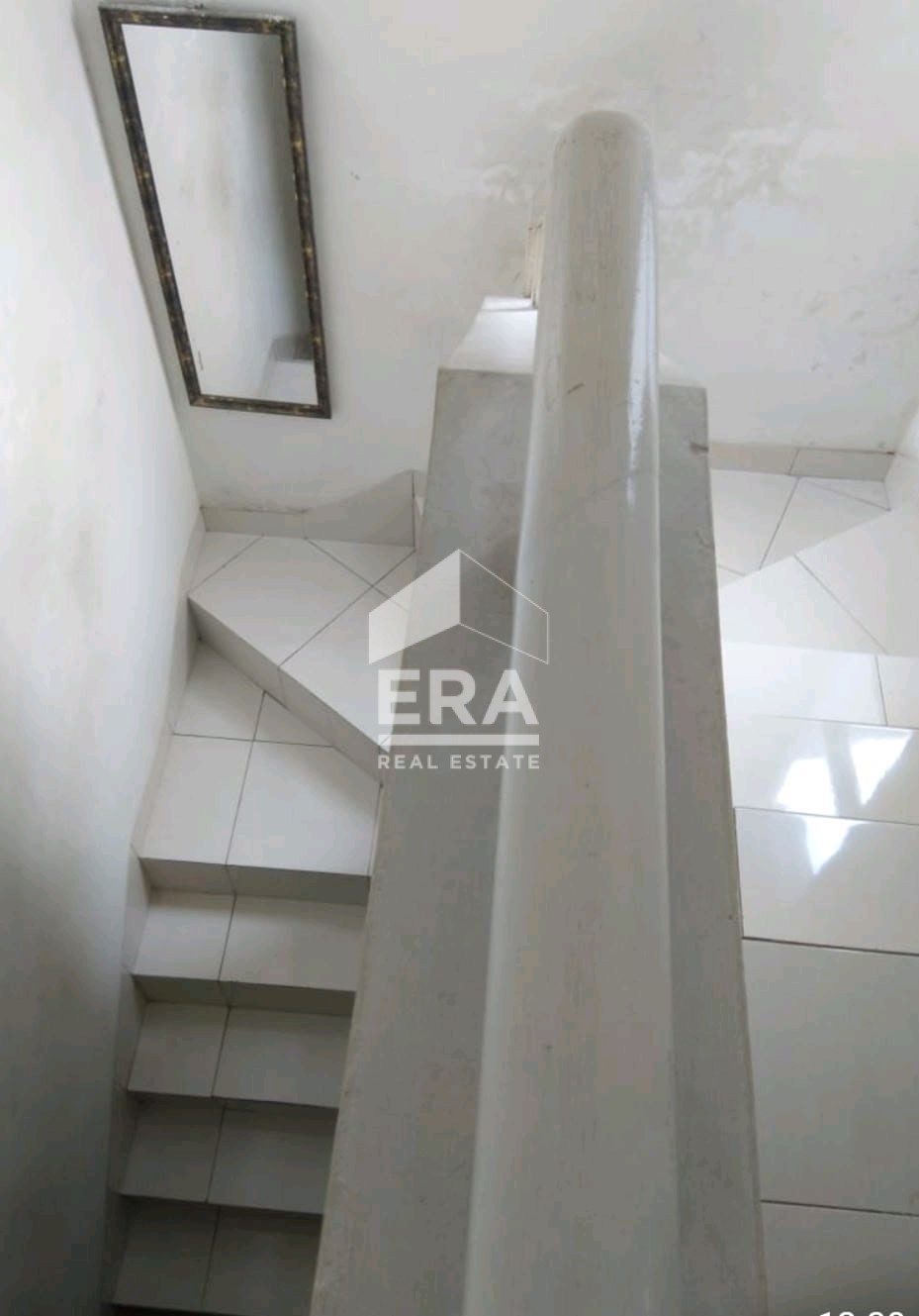 interior 6