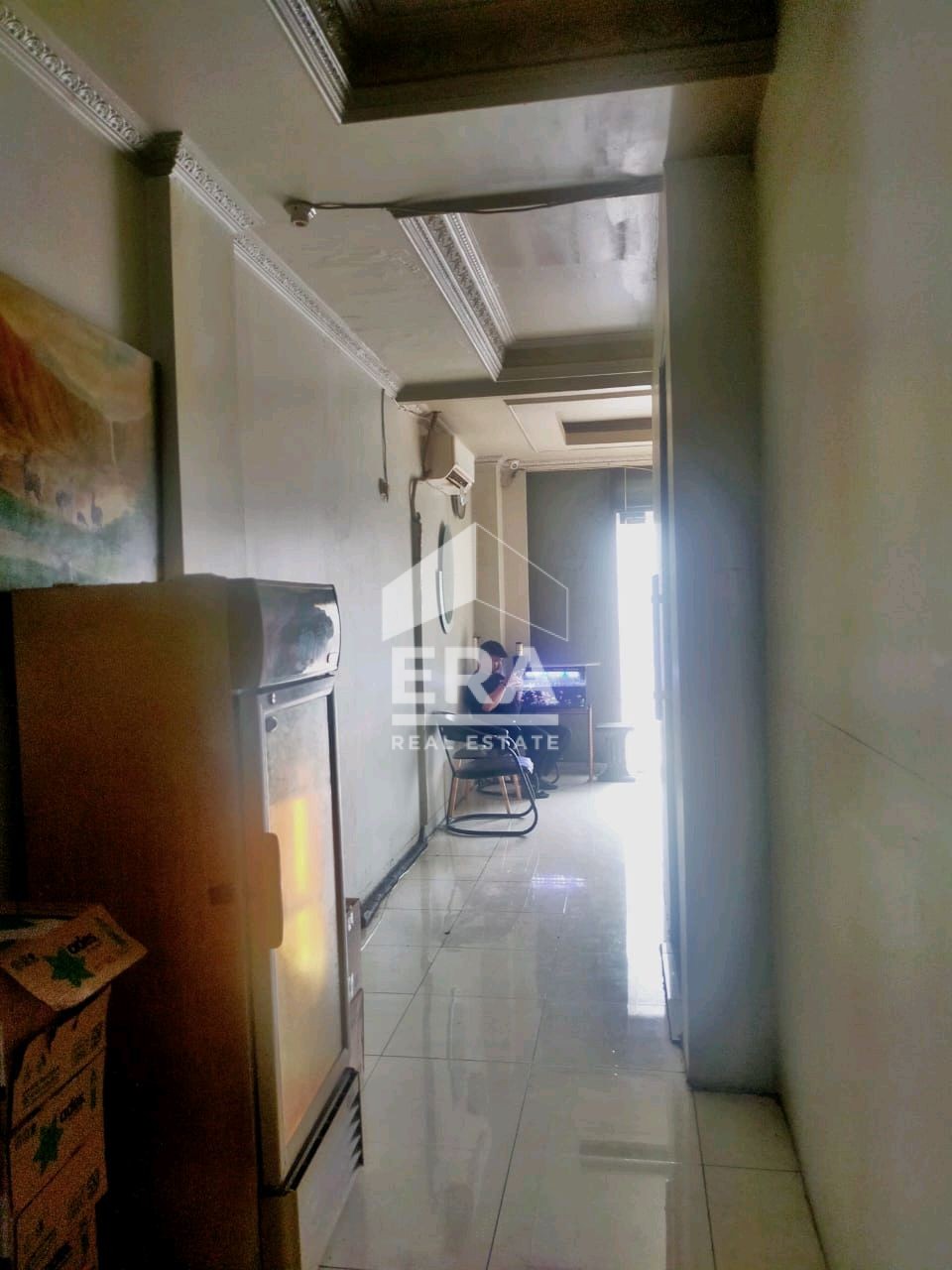 interior 6