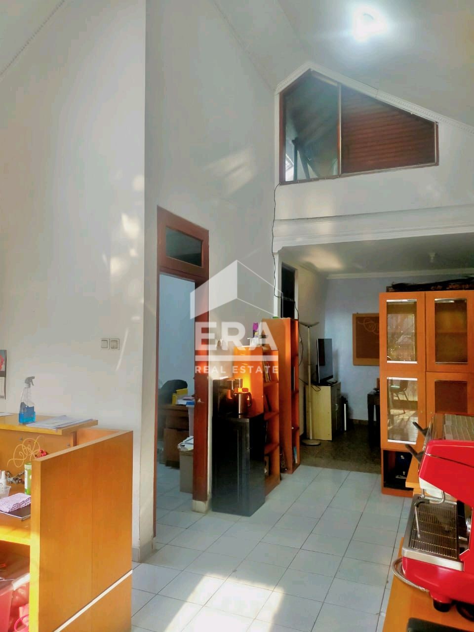 interior 6