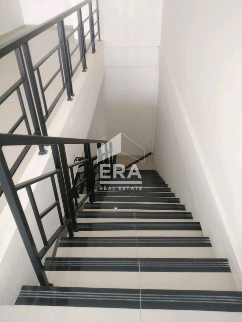interior 3