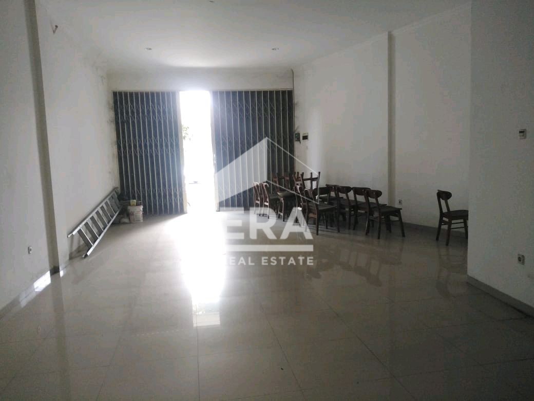 interior 2