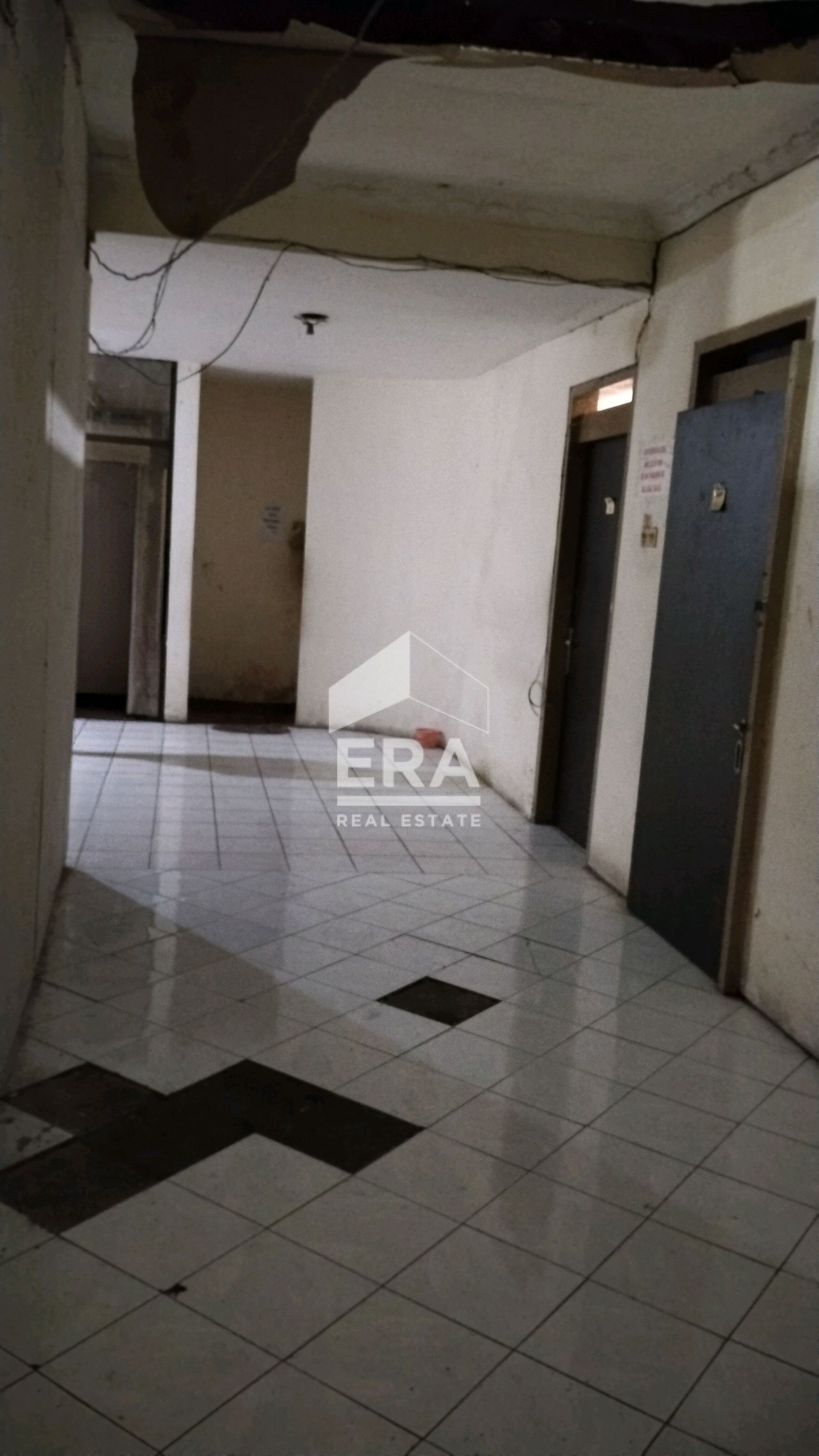 interior 2