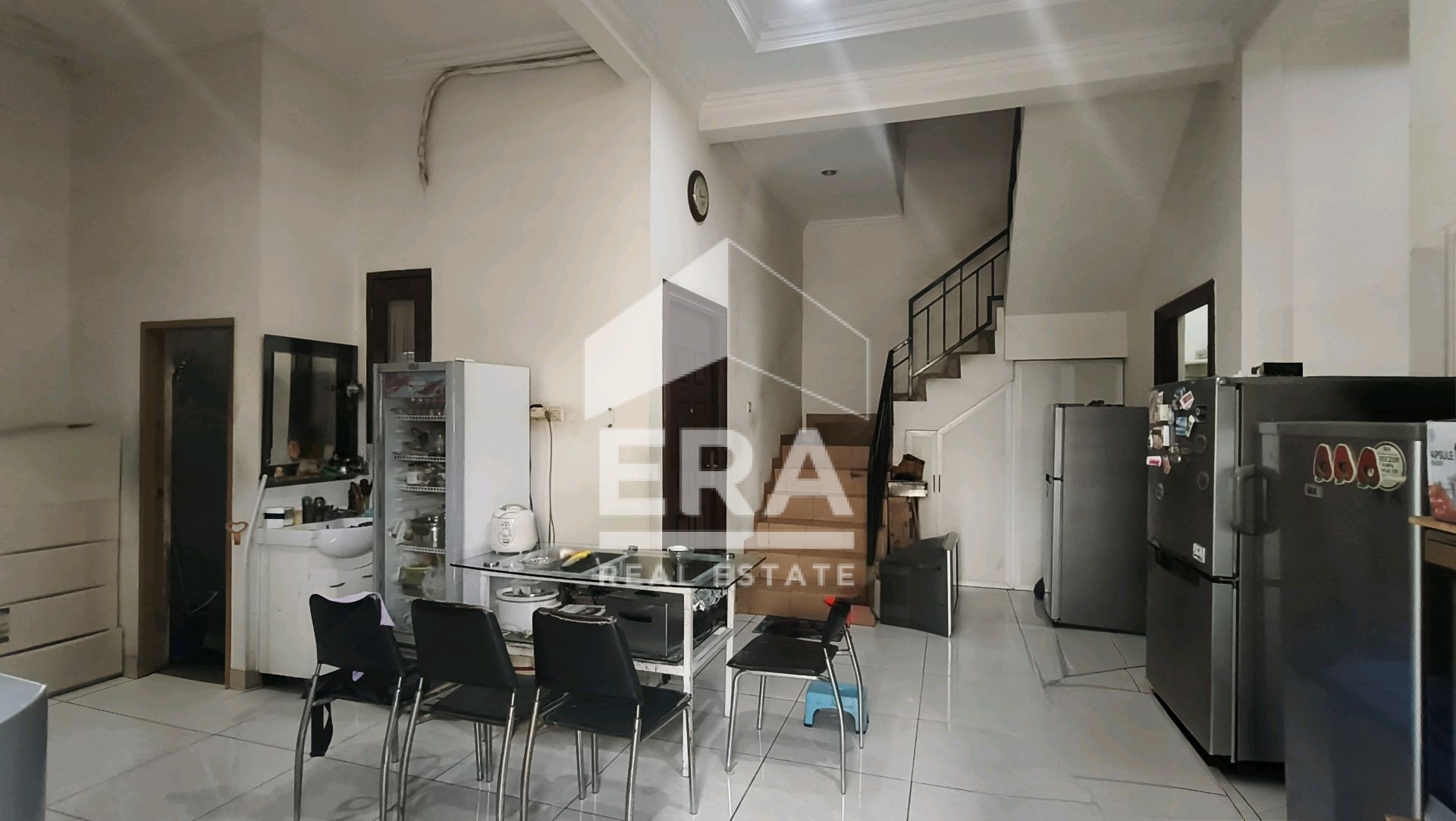 interior 2