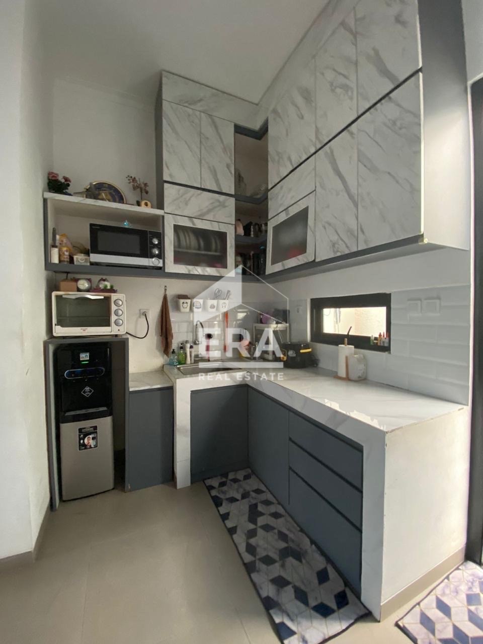 interior 4
