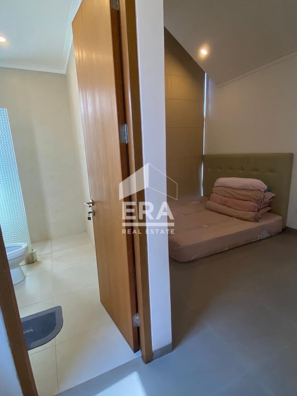 interior 10