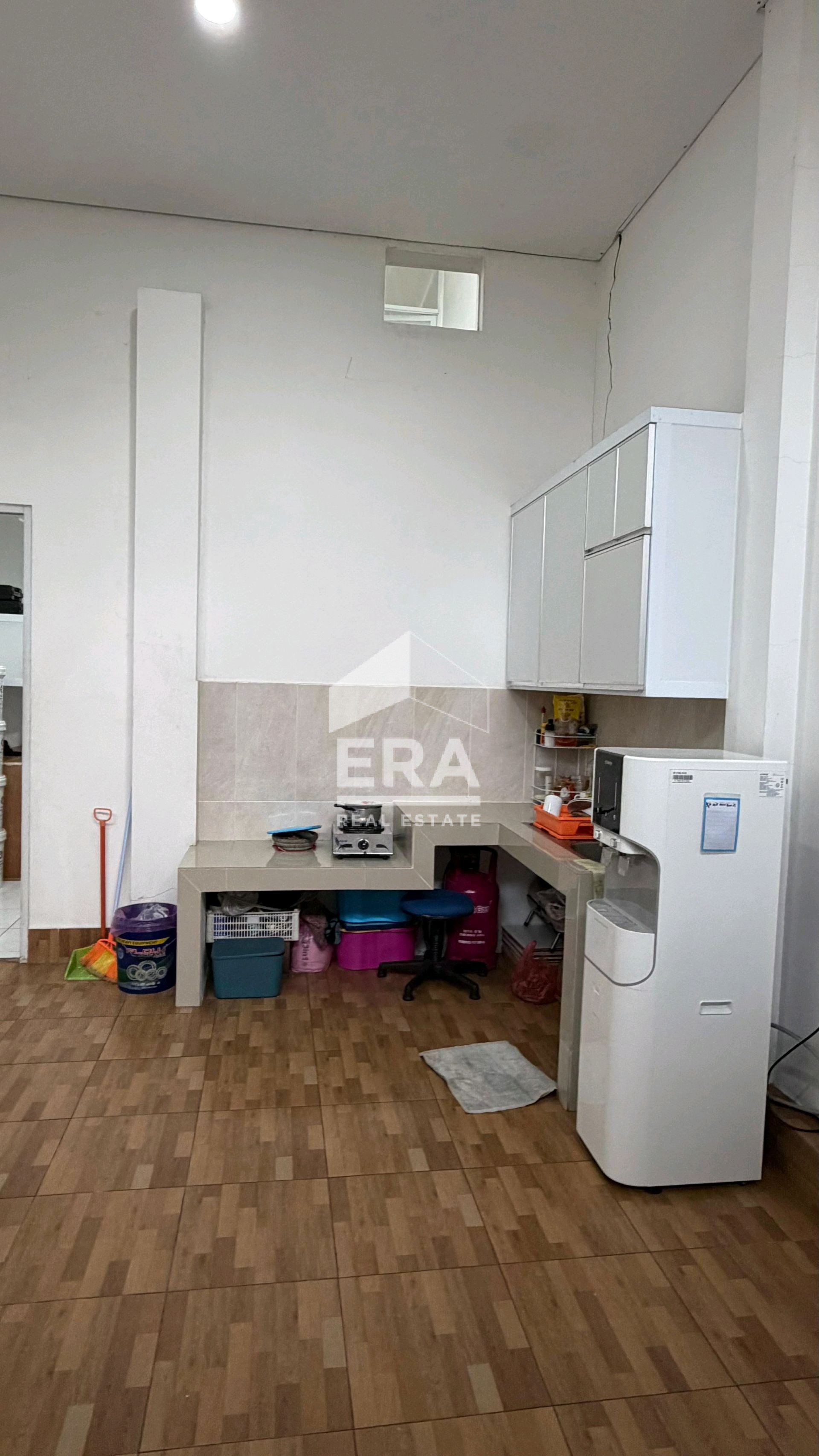 interior 9