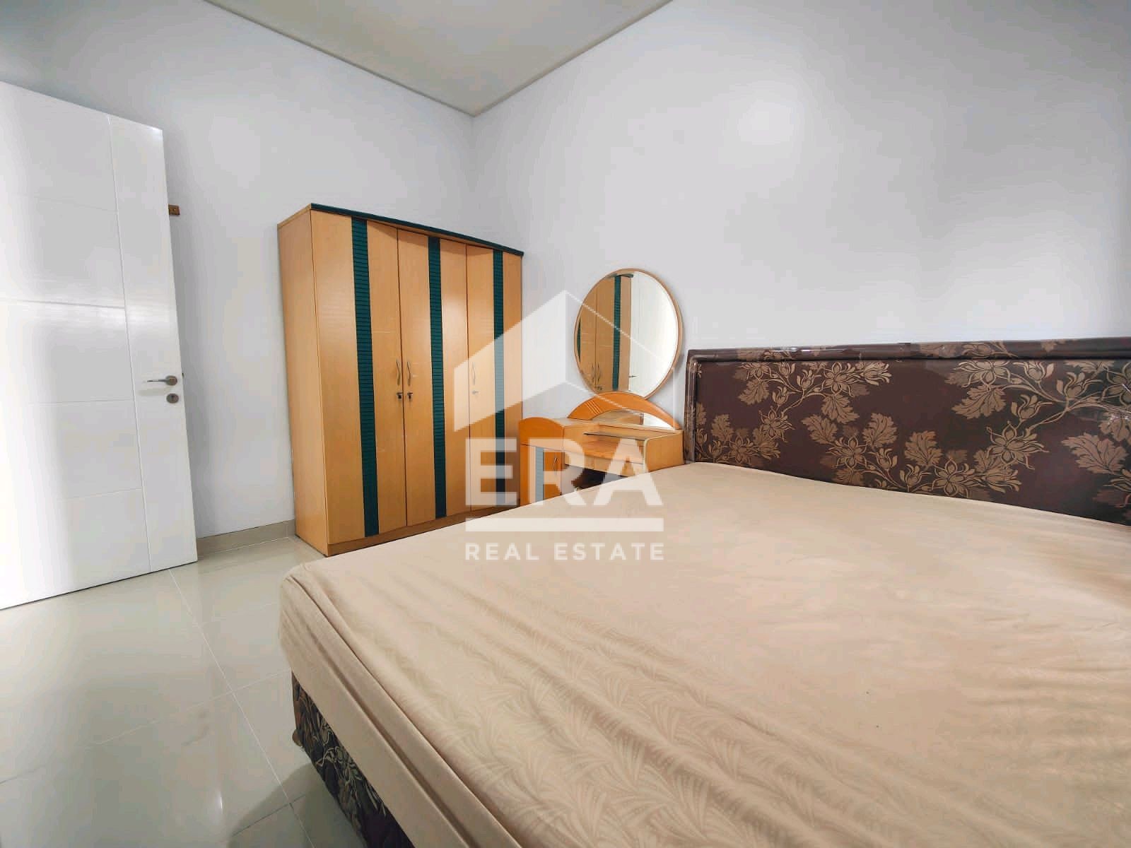 interior 7