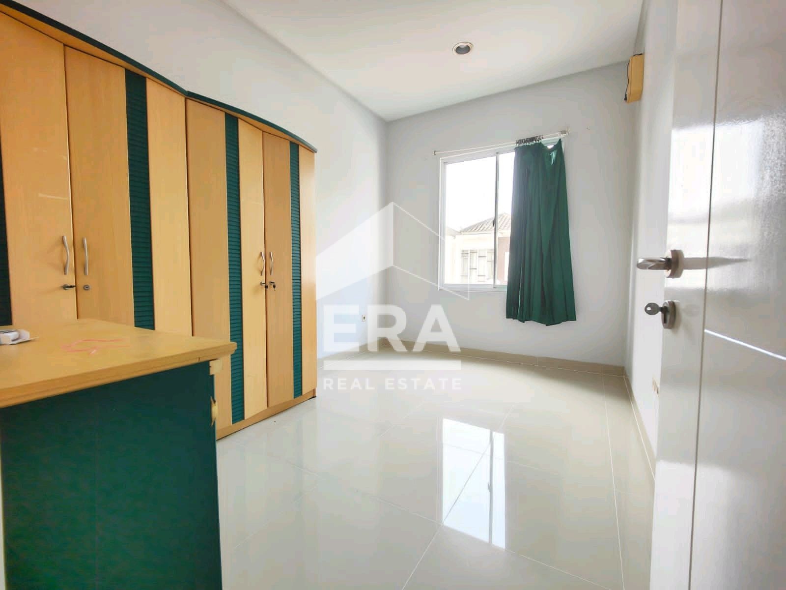 interior 9