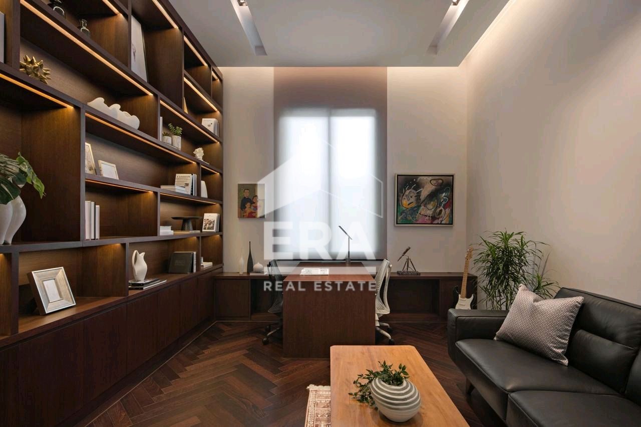 interior 10