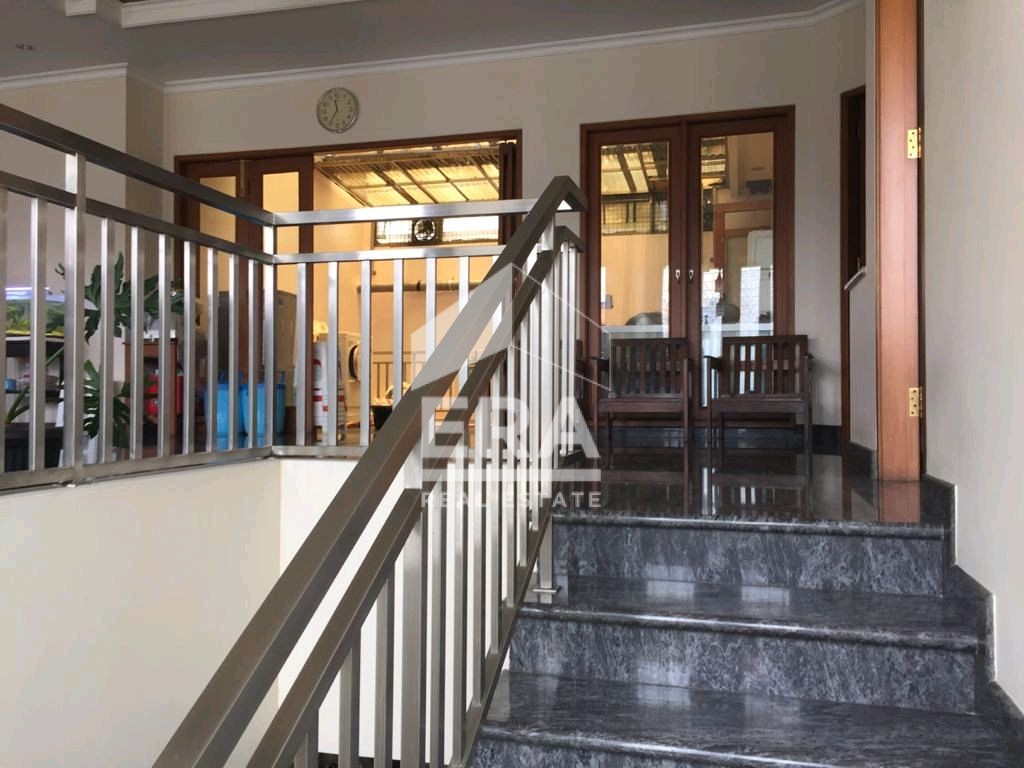 interior 4