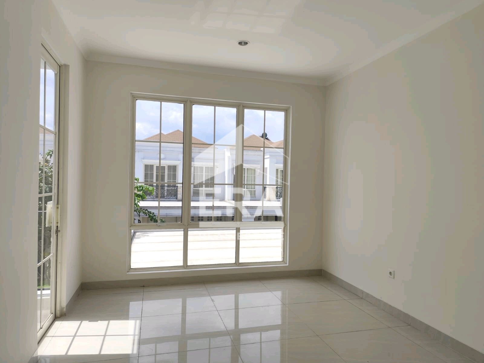 interior 3