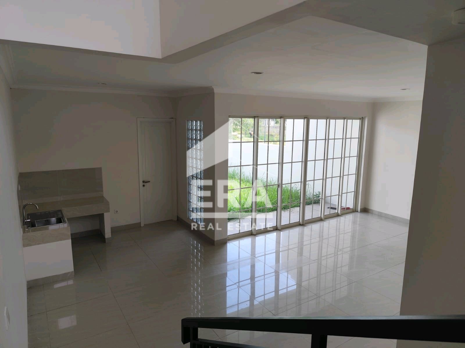 interior 5