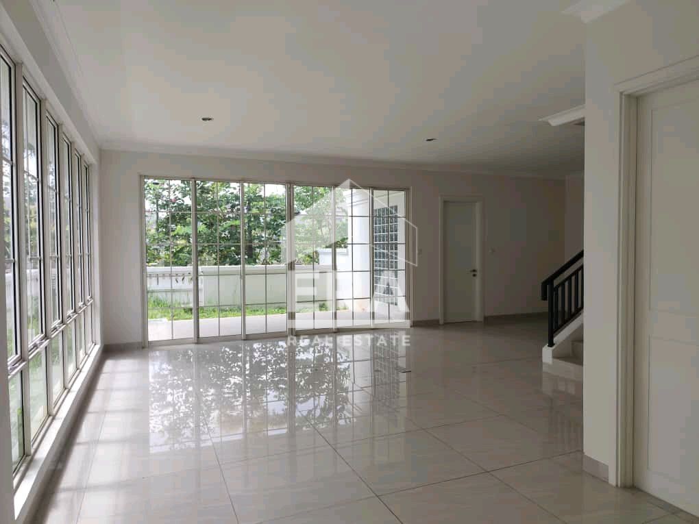 interior 2