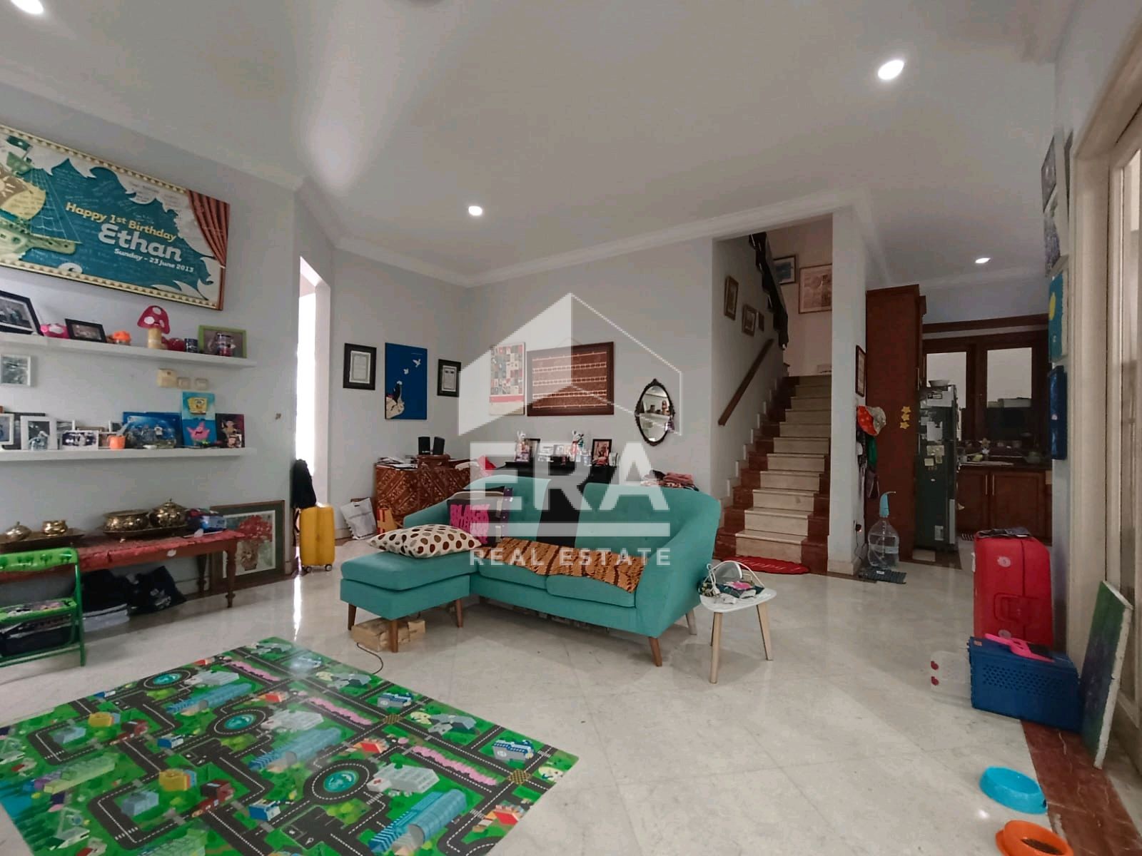 interior 4
