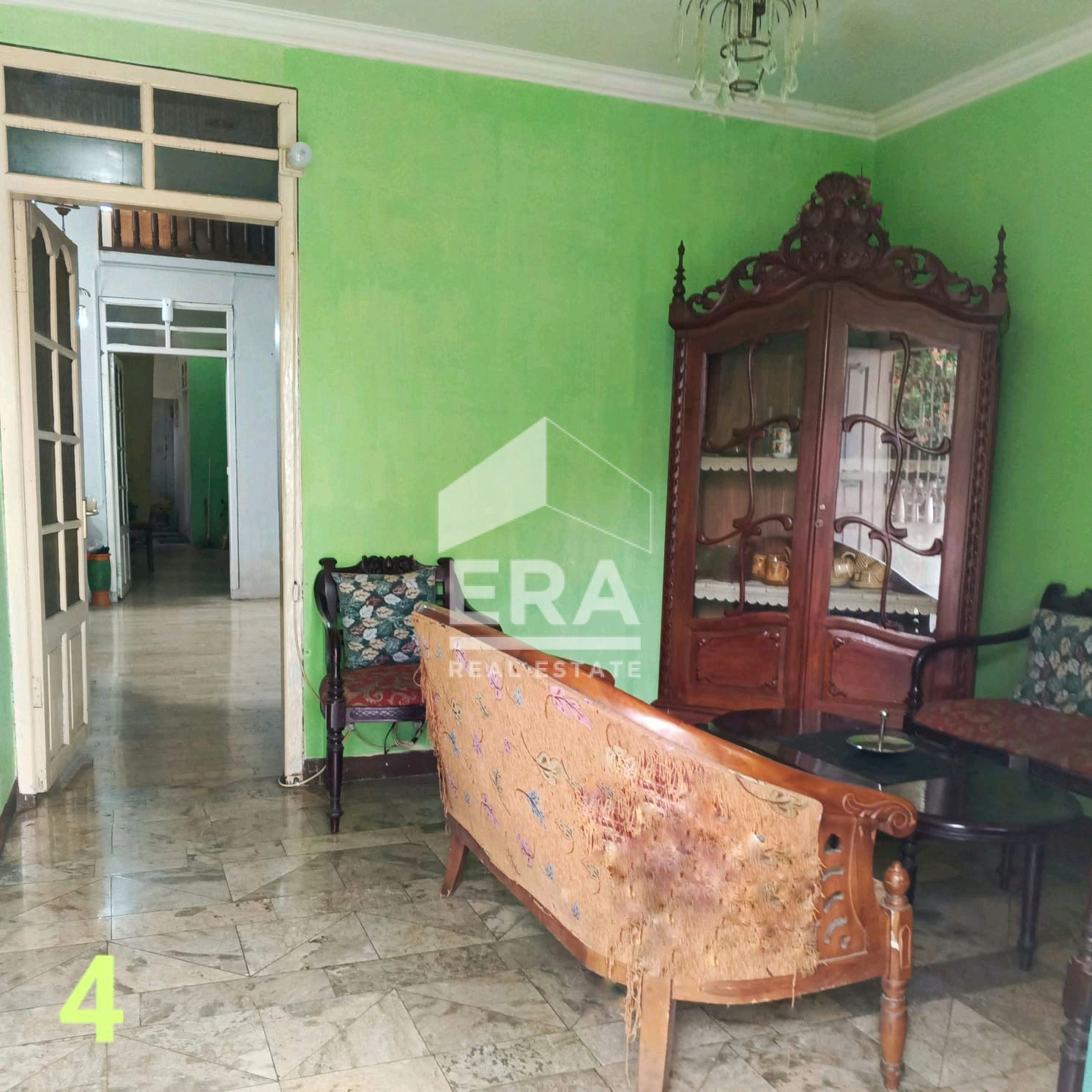 interior 6