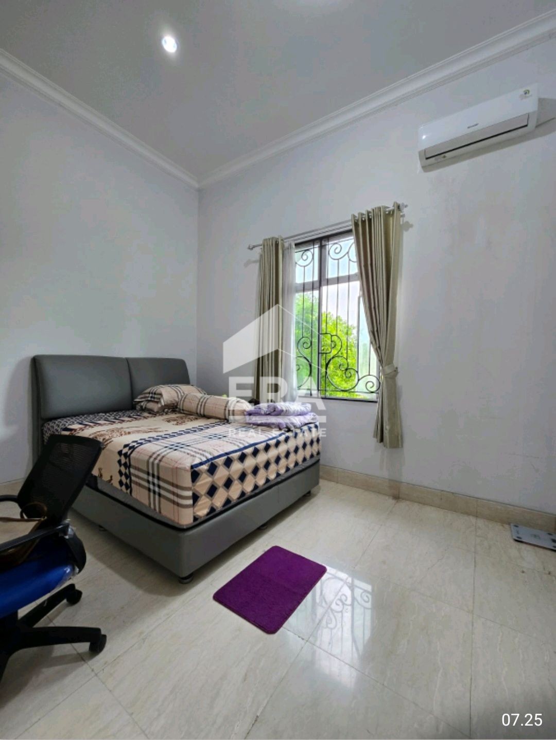 interior 7