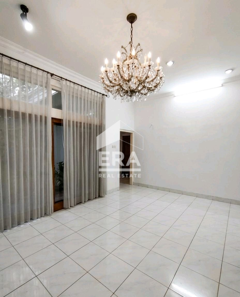 interior 4