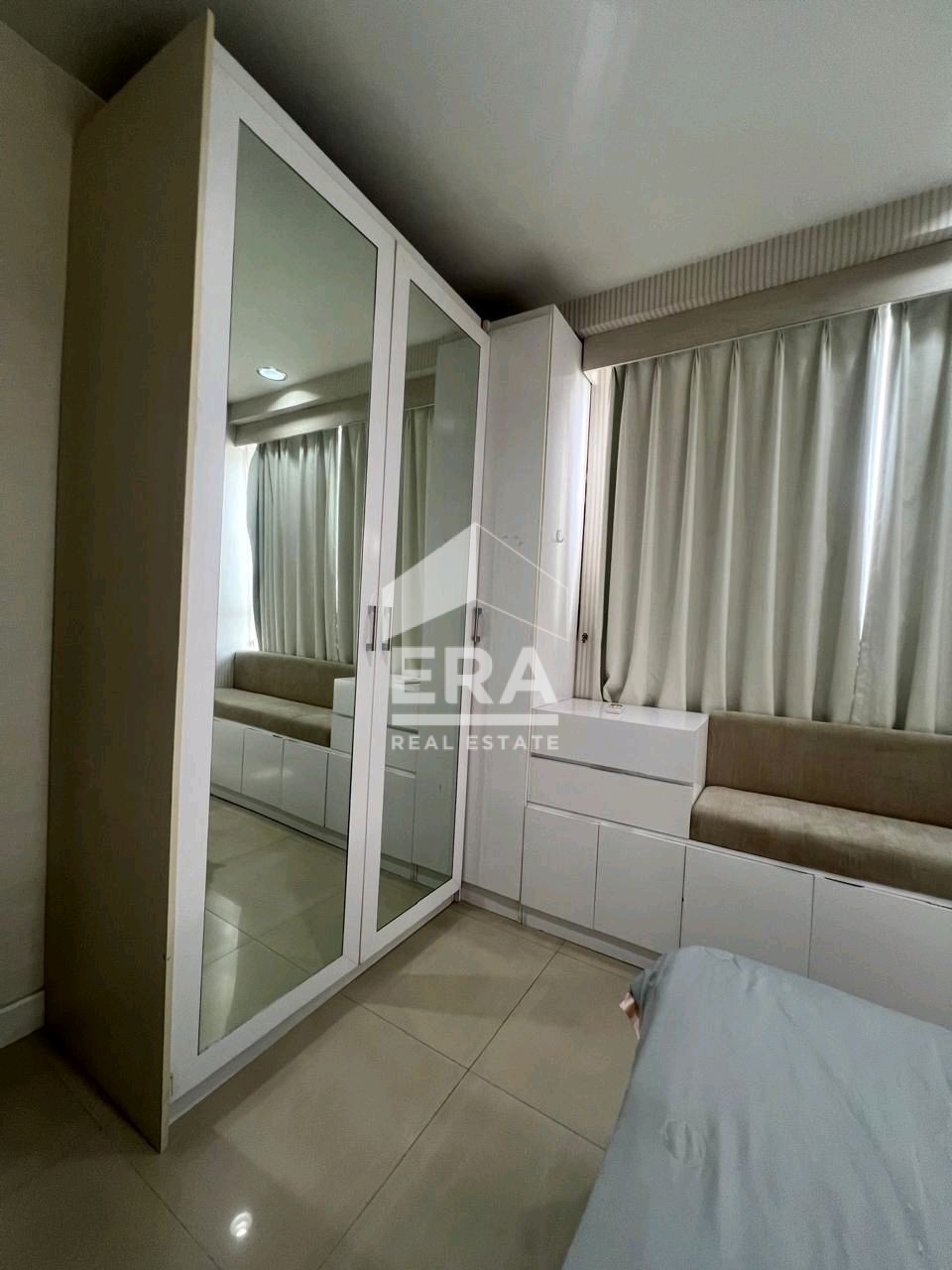 interior 5