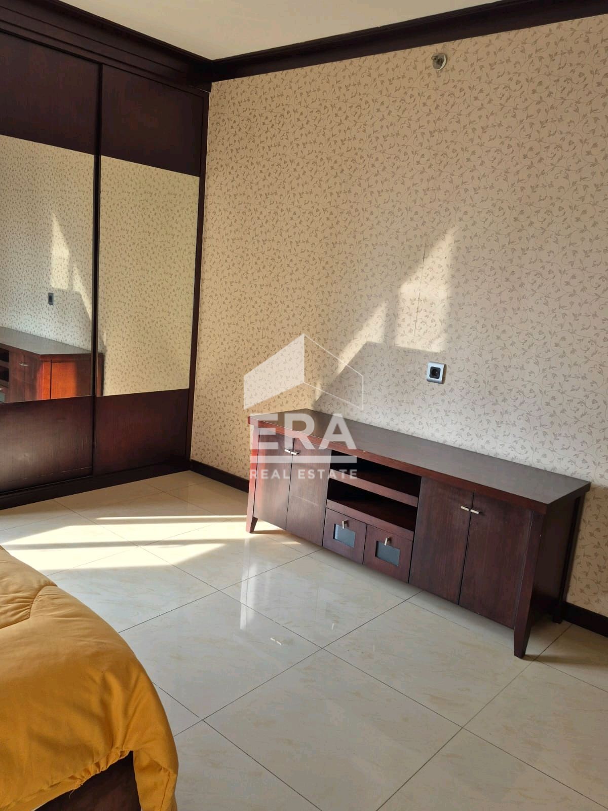 interior 5