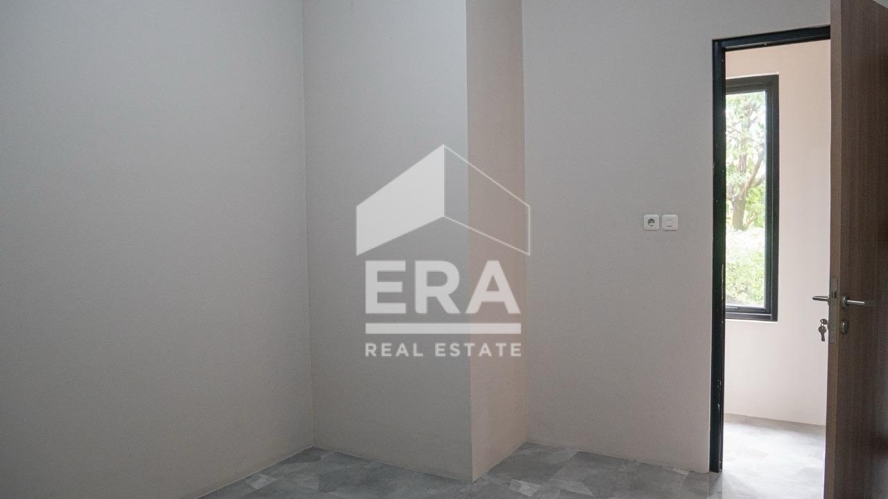 interior 4