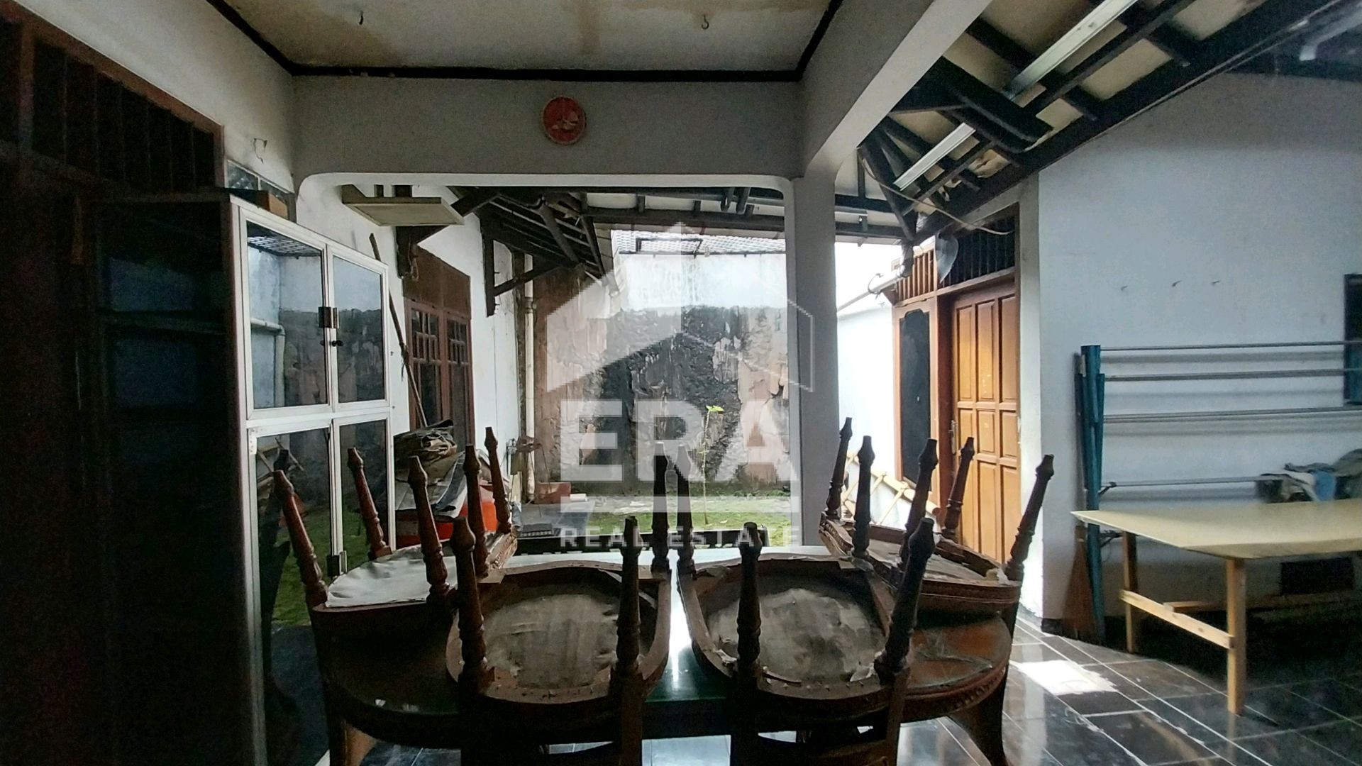 interior 7