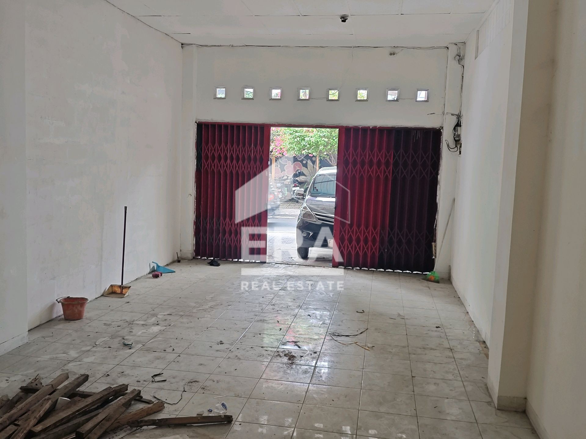 interior 4